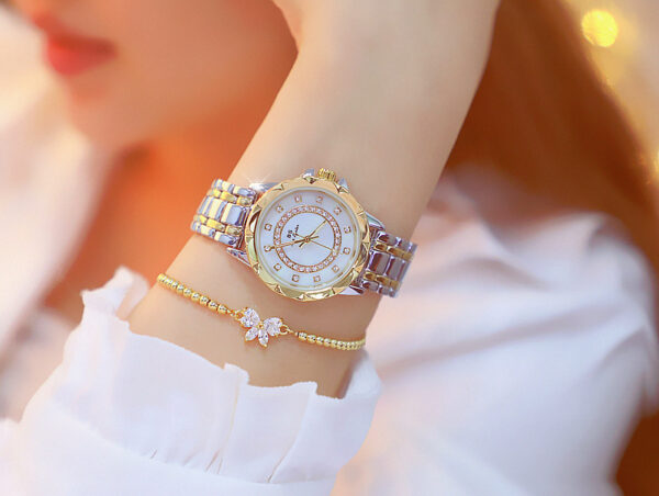 Linked watch full diamond female watch - Image 9