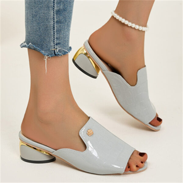 New Chunky Heel Patent Leather Plus Size Temperament Women's Fashion Sandals - Image 7